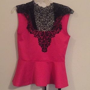 A cute pink net shirt